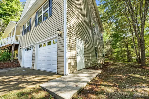 $575,000 | 207 Christina Court, Asheville, NC 28806