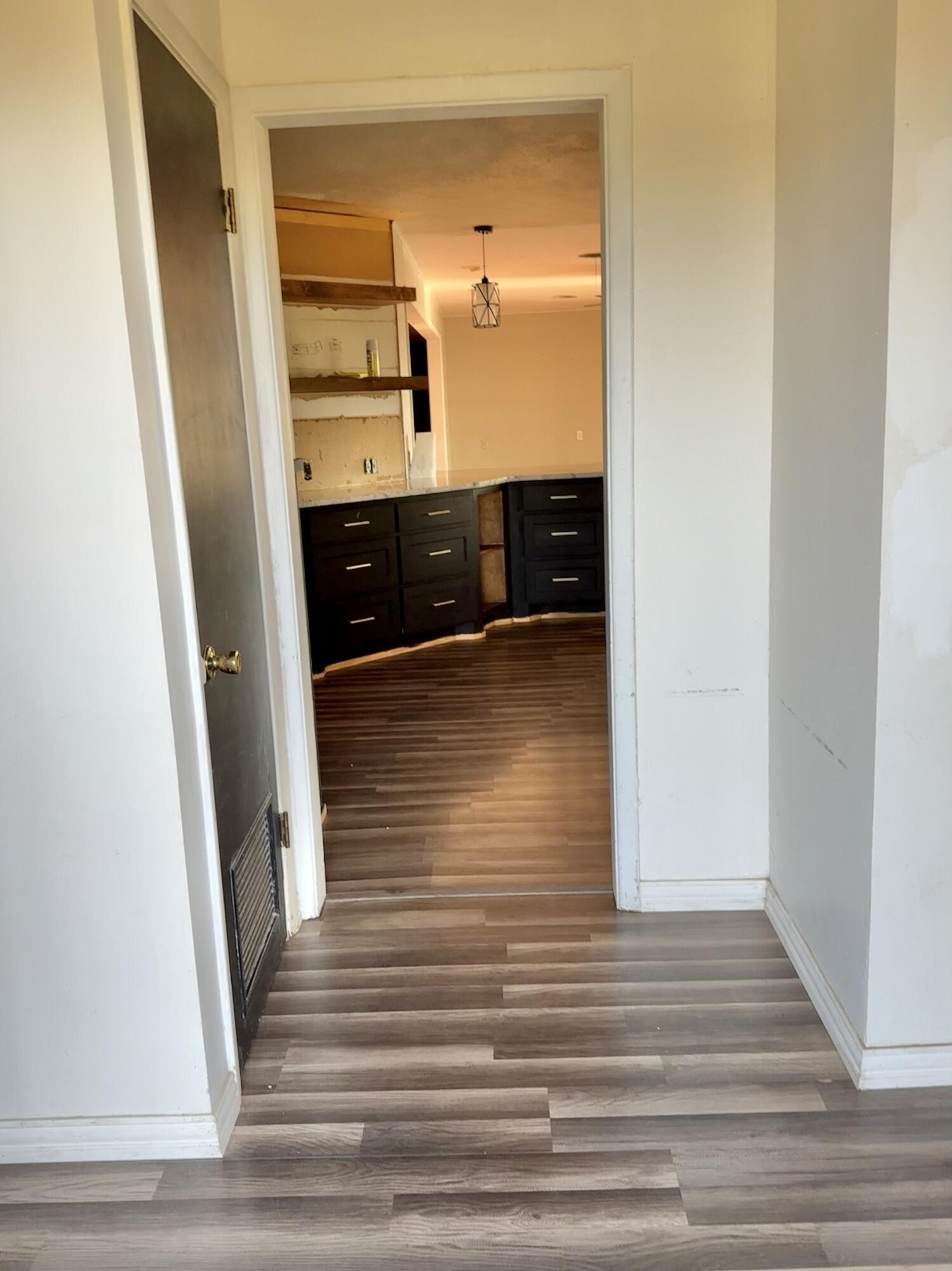 150 FM 2079 Muleshoe, TX 79347 - Photo 25 of 26 a view of a walk in closet