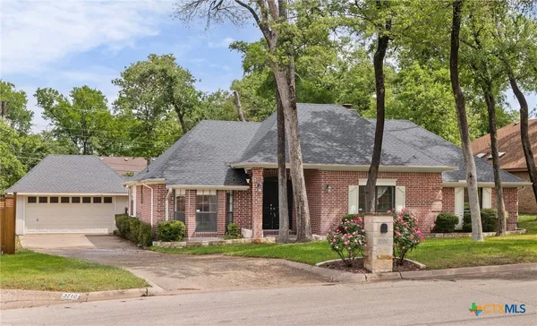 $295,000 | 3706 Bobcat Trail, Temple, TX 76502
