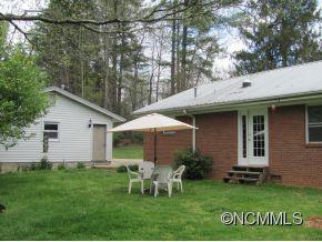 1204 North Country Club Road Brevard, NC 28712 - Photo 4 of 21 Gallery Image 4