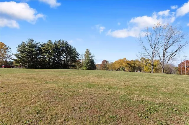 $525,000 | 2120 Pin Oak Drive, Liberty, MO 64068