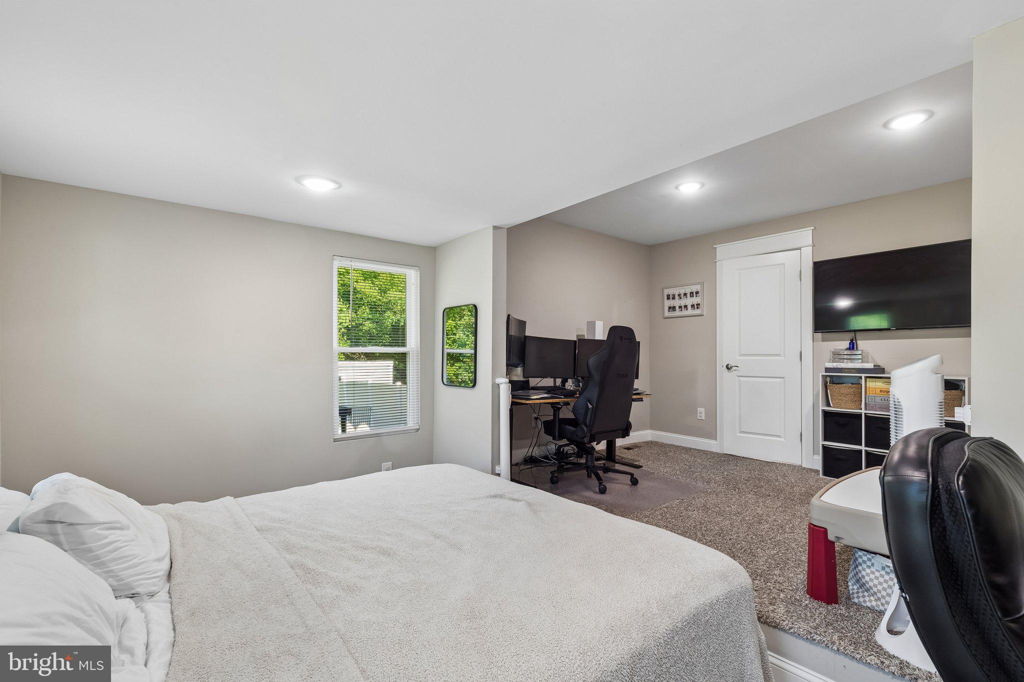 174 Skeet Road Medford, NJ 08055 - Photo 21 of 38 Bright and airy modern bedroom retreat.
