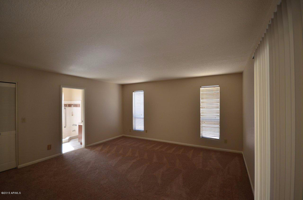 1843 East El Freda Road Tempe, AZ 85284 - Photo 14 of 23 Master Bedroom