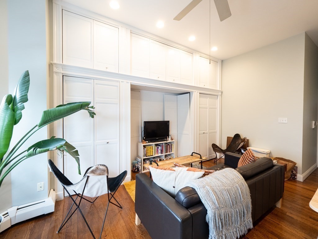 25 Fort Avenue, Unit 2 Boston, MA 02119 - Photo 4 of 12