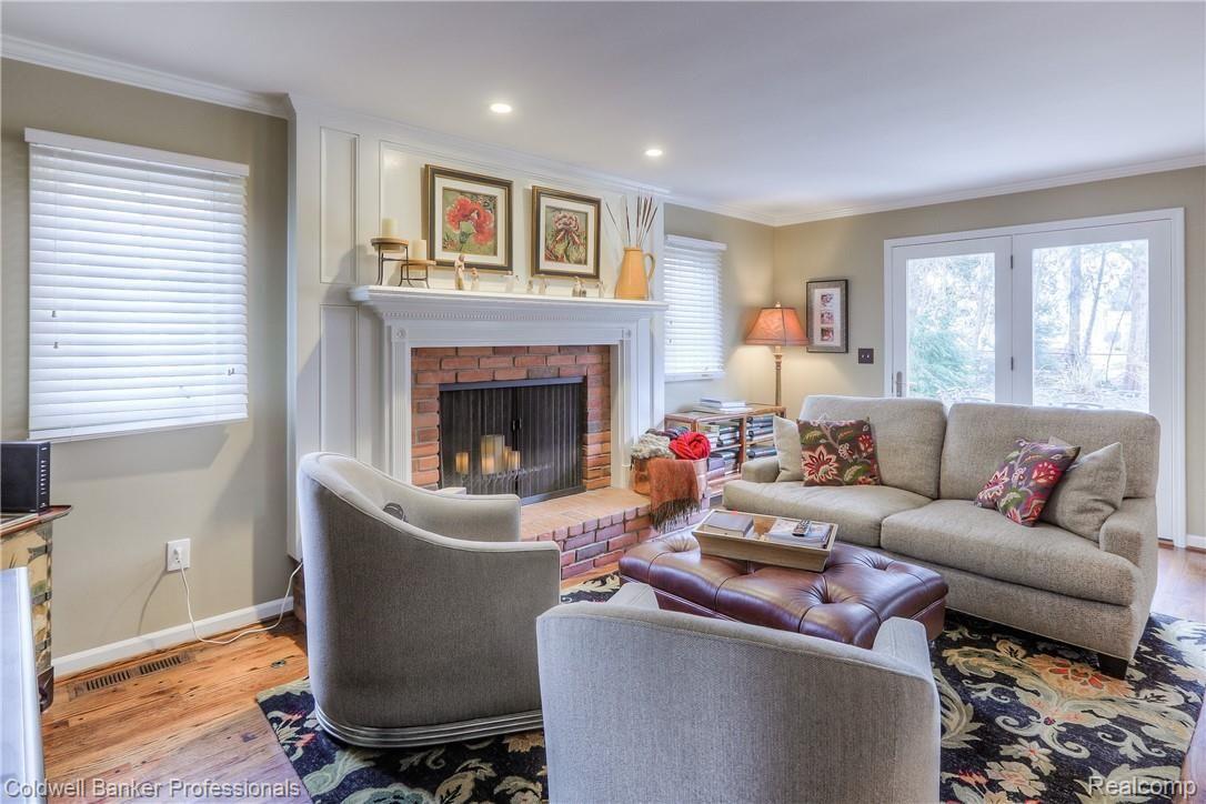 154 Hamilton Road Bloomfield Hills, MI 48301 - Photo 25 of 48 -26.jpg