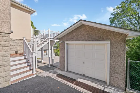 $599,999 | 511 Decatur Avenue, Peekskill, NY 10566