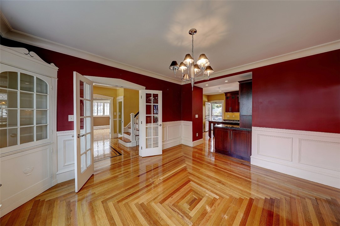 246 Oakley Road Woonsocket, RI 02895 - Photo 14 of 42