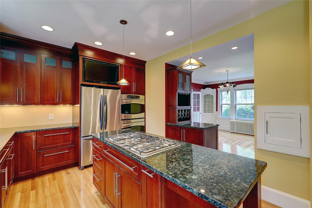 246 Oakley Road Woonsocket, RI 02895 - Photo 17 of 42 stainless steel appliances