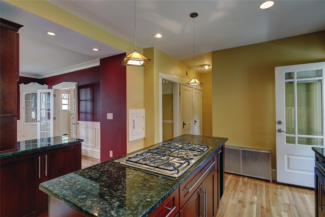 246 Oakley Road Woonsocket, RI 02895 - Photo 20 of 42