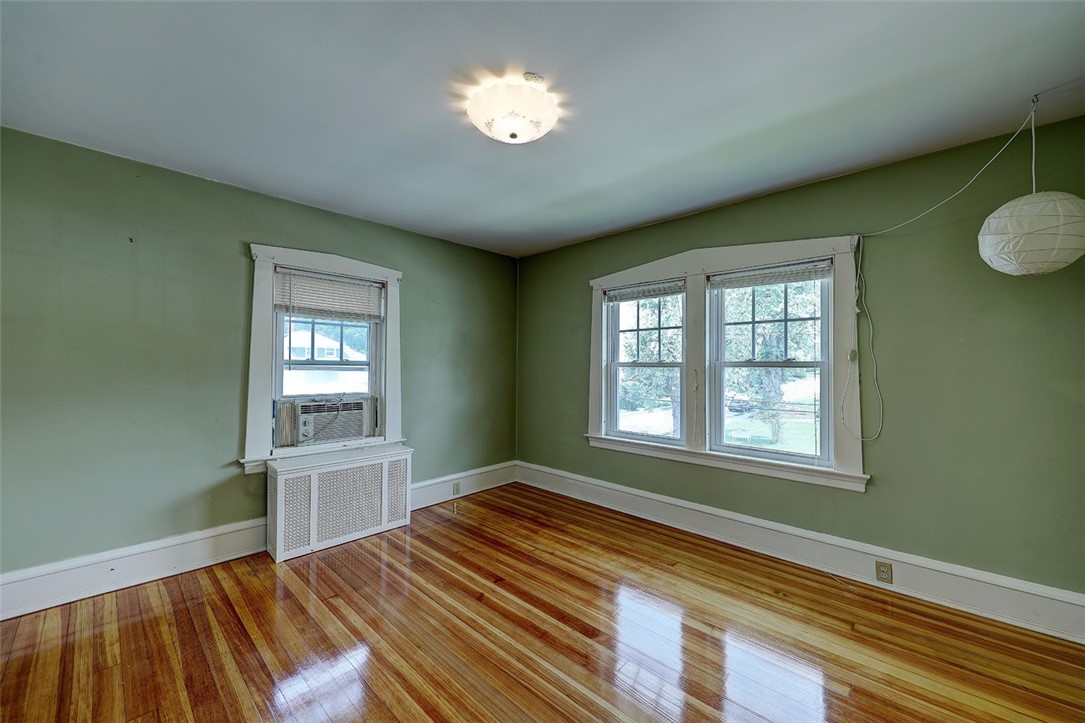 246 Oakley Road Woonsocket, RI 02895 - Photo 29 of 42