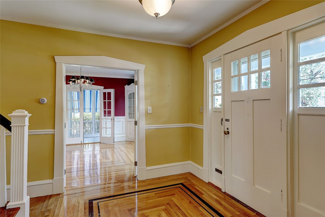 246 Oakley Road Woonsocket, RI 02895 - Photo 8 of 42