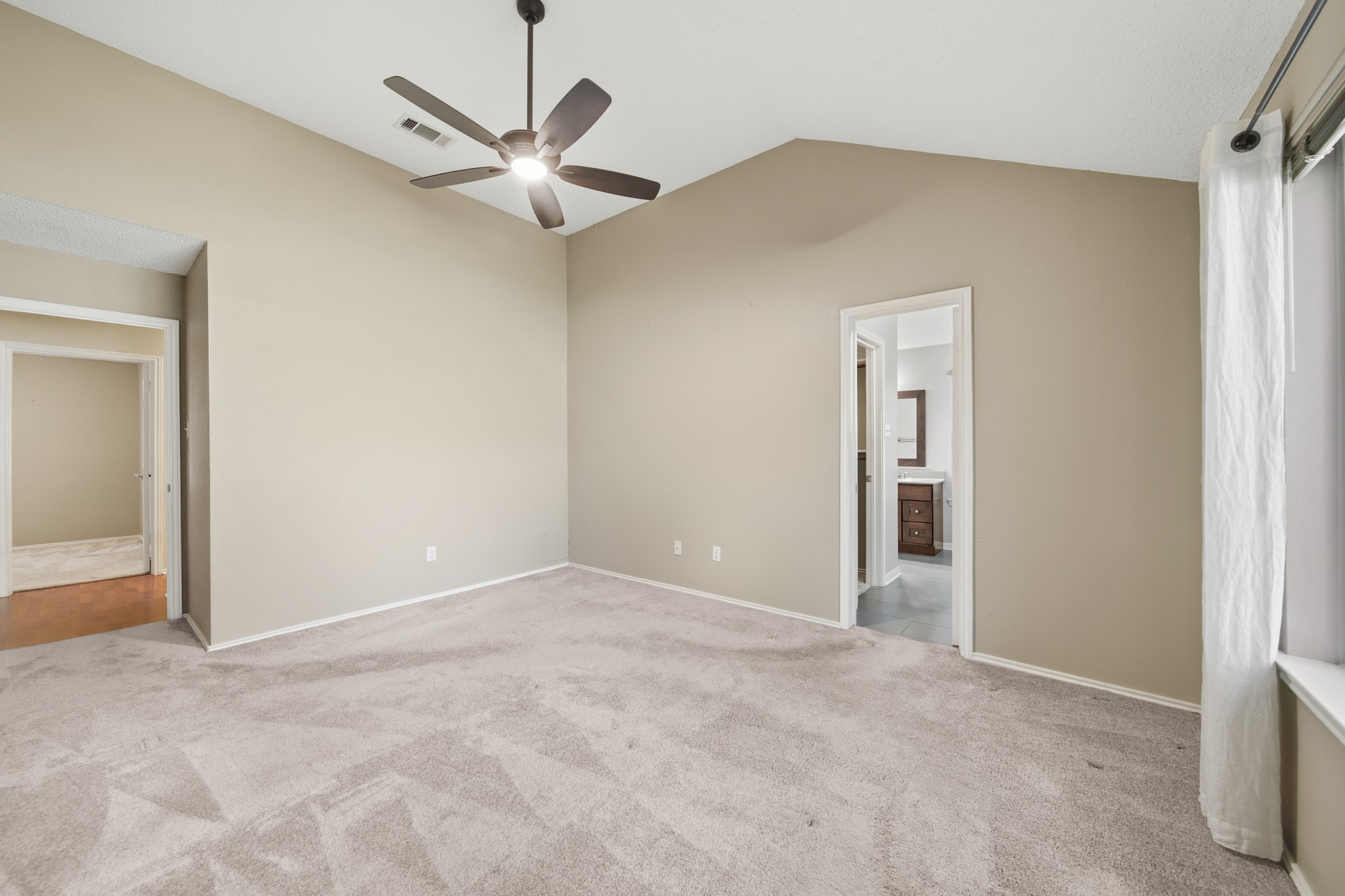9518 Dundalk Street Spring, TX 77379 - Photo 23 of 46 a view of an empty room