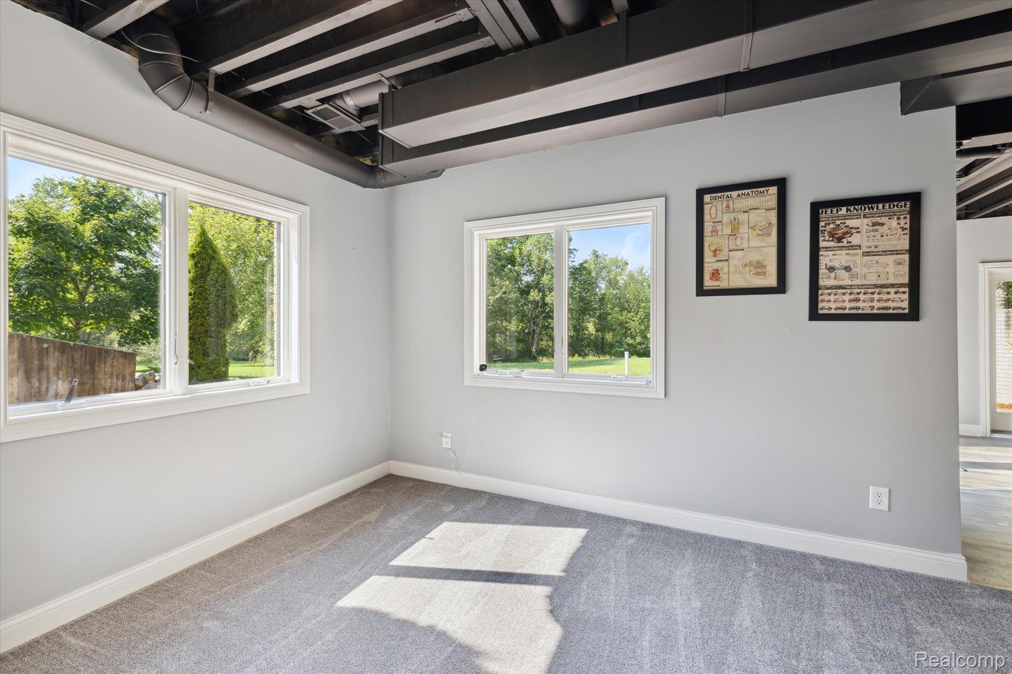 10205 Fenton Road Fenton, MI 48430 - Photo 76 of 96 Gallery Image 76