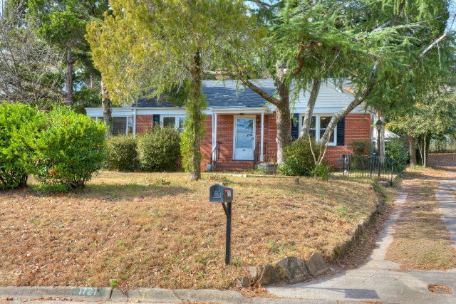 1727 Berkeley Road Augusta, GA 30904 - Photo 2 of 30 Gallery Image 2