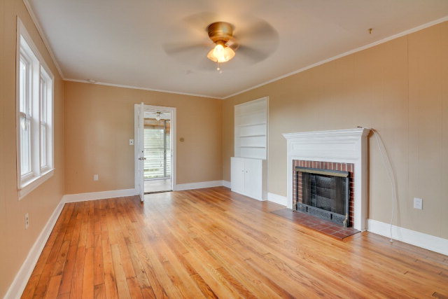 1727 Berkeley Road Augusta, GA 30904 - Photo 4 of 30 Gallery Image 4