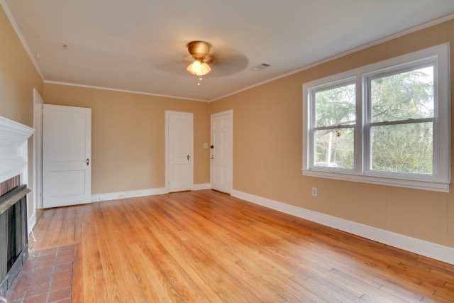 1727 Berkeley Road Augusta, GA 30904 - Photo 6 of 30 Gallery Image 6