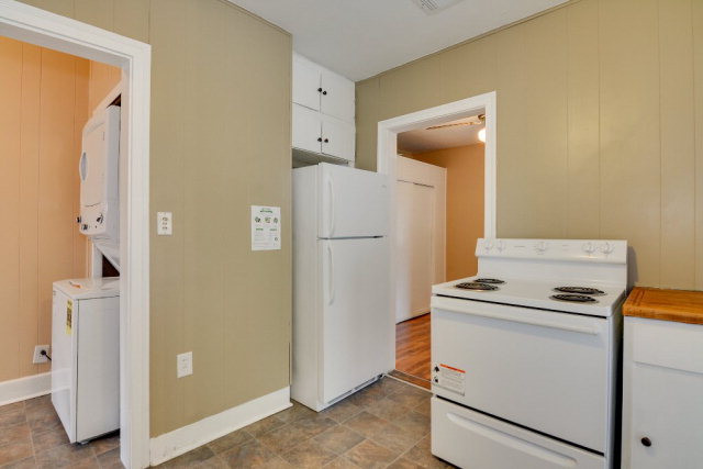 1727 Berkeley Road Augusta, GA 30904 - Photo 10 of 30 Gallery Image 10