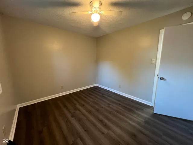 $1,800 | 4343 Fairview Road, Greenwood, IN 46142