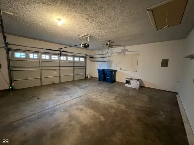 $1,800 | 4343 Fairview Road, Greenwood, IN 46142