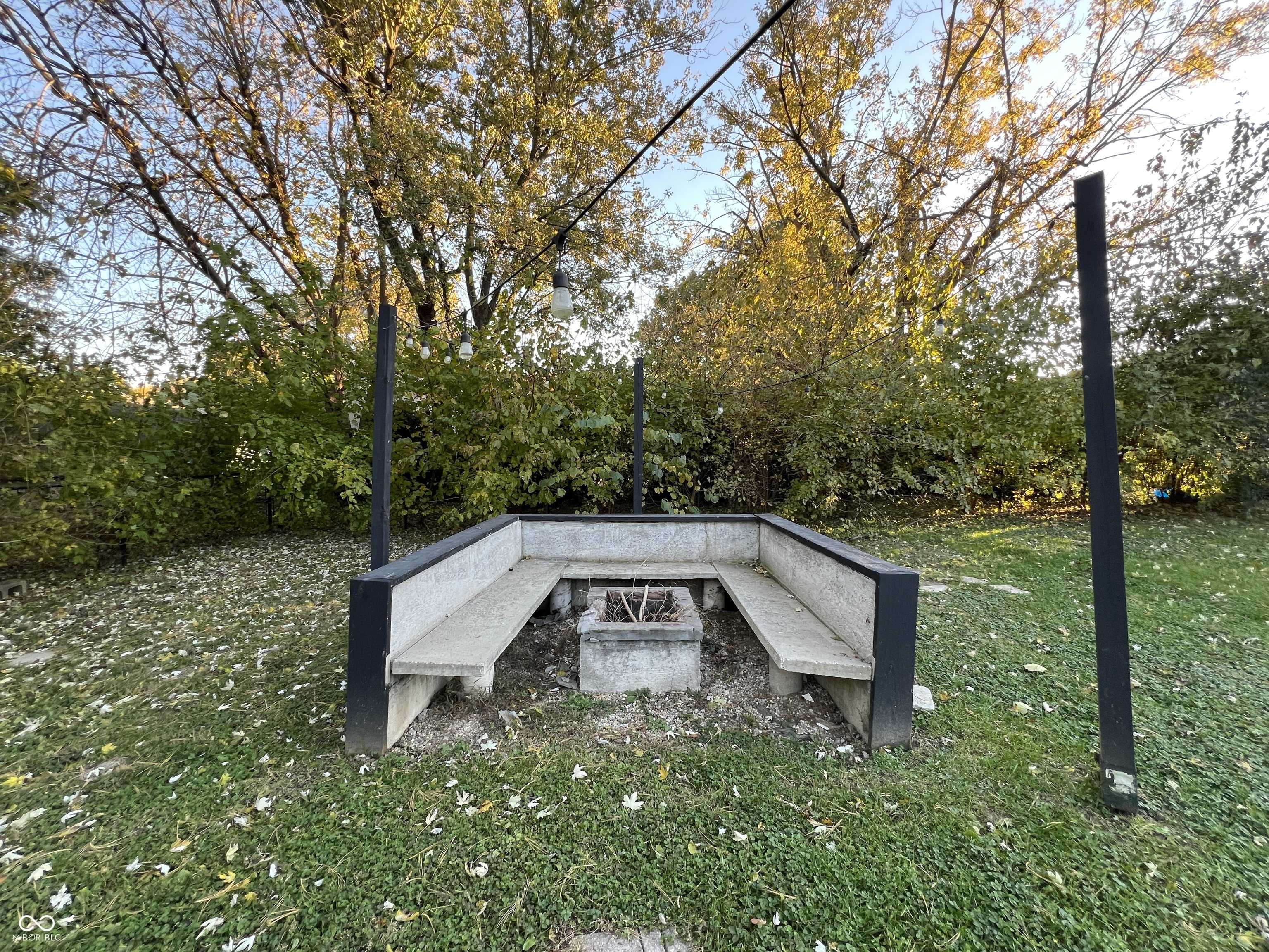 4343 Fairview Road Greenwood, IN 46142 - Photo 24 of 27