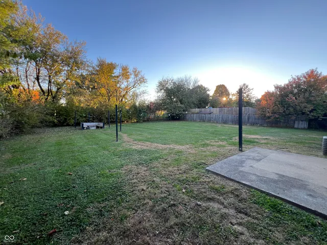 $1,800 | 4343 Fairview Road, Greenwood, IN 46142