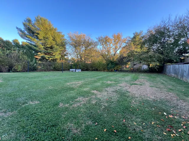 $1,800 | 4343 Fairview Road, Greenwood, IN 46142