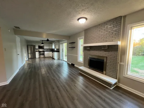 $1,700 | 4343 Fairview Road, Greenwood, IN 46142