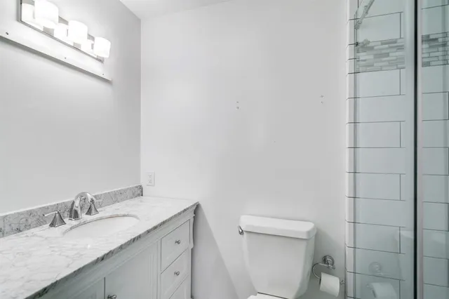 $6,850 | 3940 Shady Hill Drive, Dallas, TX 75229