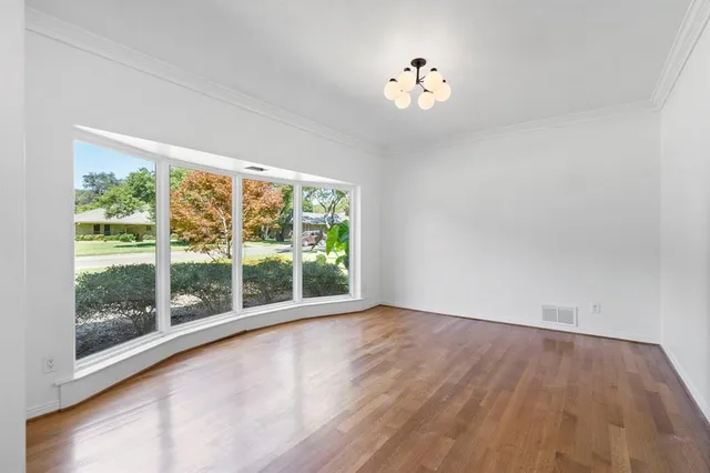 $6,850 | 3940 Shady Hill Drive, Dallas, TX 75229