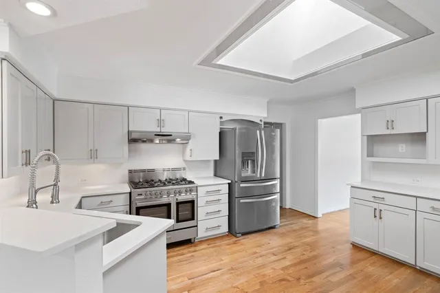 $6,850 | 3940 Shady Hill Drive, Dallas, TX 75229