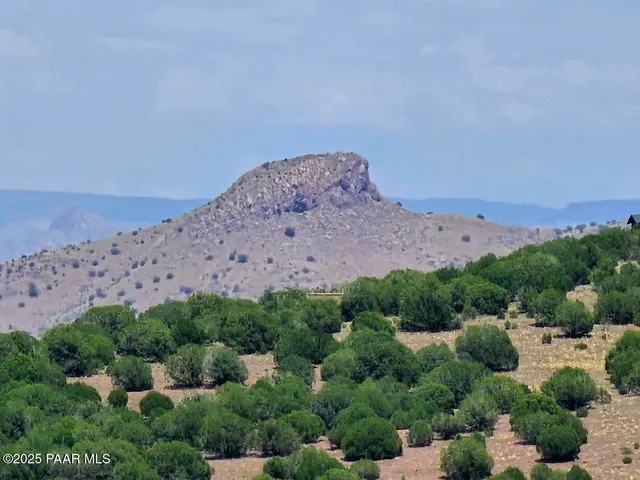 $444,000 | 3280 West Cedar Heights Road, Chino Valley, AZ 86323