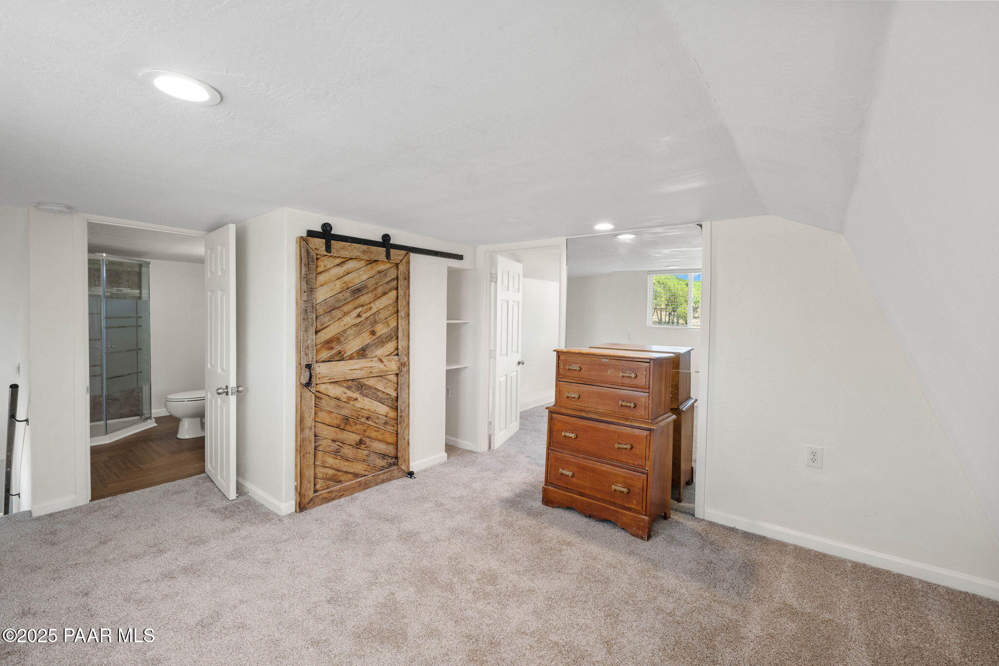 3280 West Cedar Heights Road Chino Valley, AZ 86323 - Photo 20 of 45 Primary Bedroom (2)
