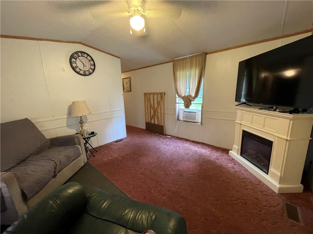 353 County Road 34 Norwich Town, NY 13815 - Photo 16 of 36 Living room