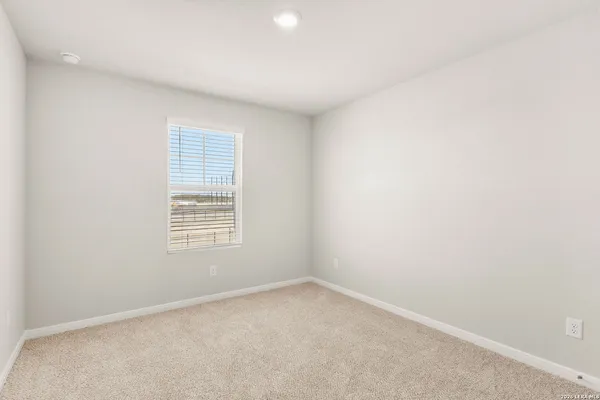 $1,850 | 483 Nespral Drive, San Antonio, TX 78253