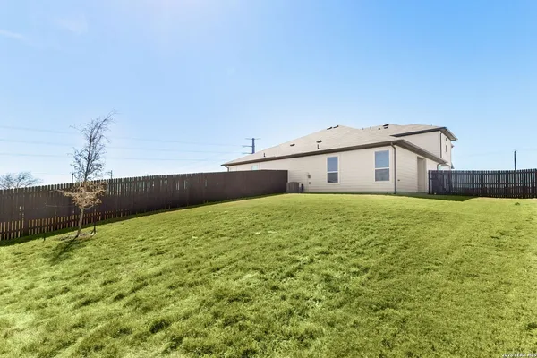 $1,850 | 483 Nespral Drive, San Antonio, TX 78253