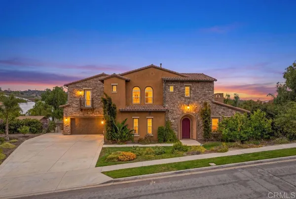 $2,300,000 | 5544 Papagallo Drive, Oceanside, CA 92057