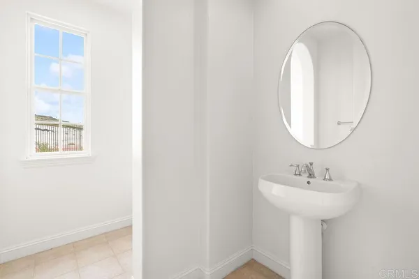 $2,300,000 | 5544 Papagallo Drive, Oceanside, CA 92057