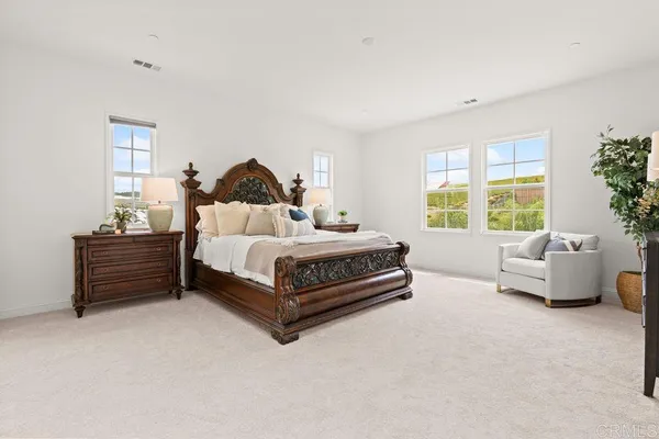 $2,300,000 | 5544 Papagallo Drive, Oceanside, CA 92057