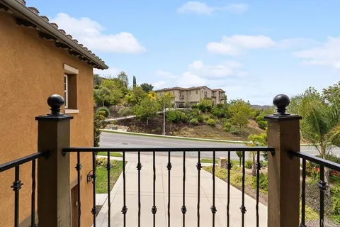$2,300,000 | 5544 Papagallo Drive, Oceanside, CA 92057