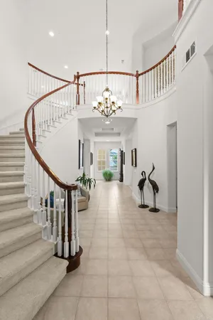 $2,300,000 | 5544 Papagallo Drive, Oceanside, CA 92057