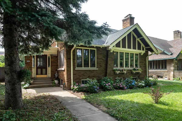 $375,000 | 2543 North Grant Boulevard, Milwaukee, WI 53210