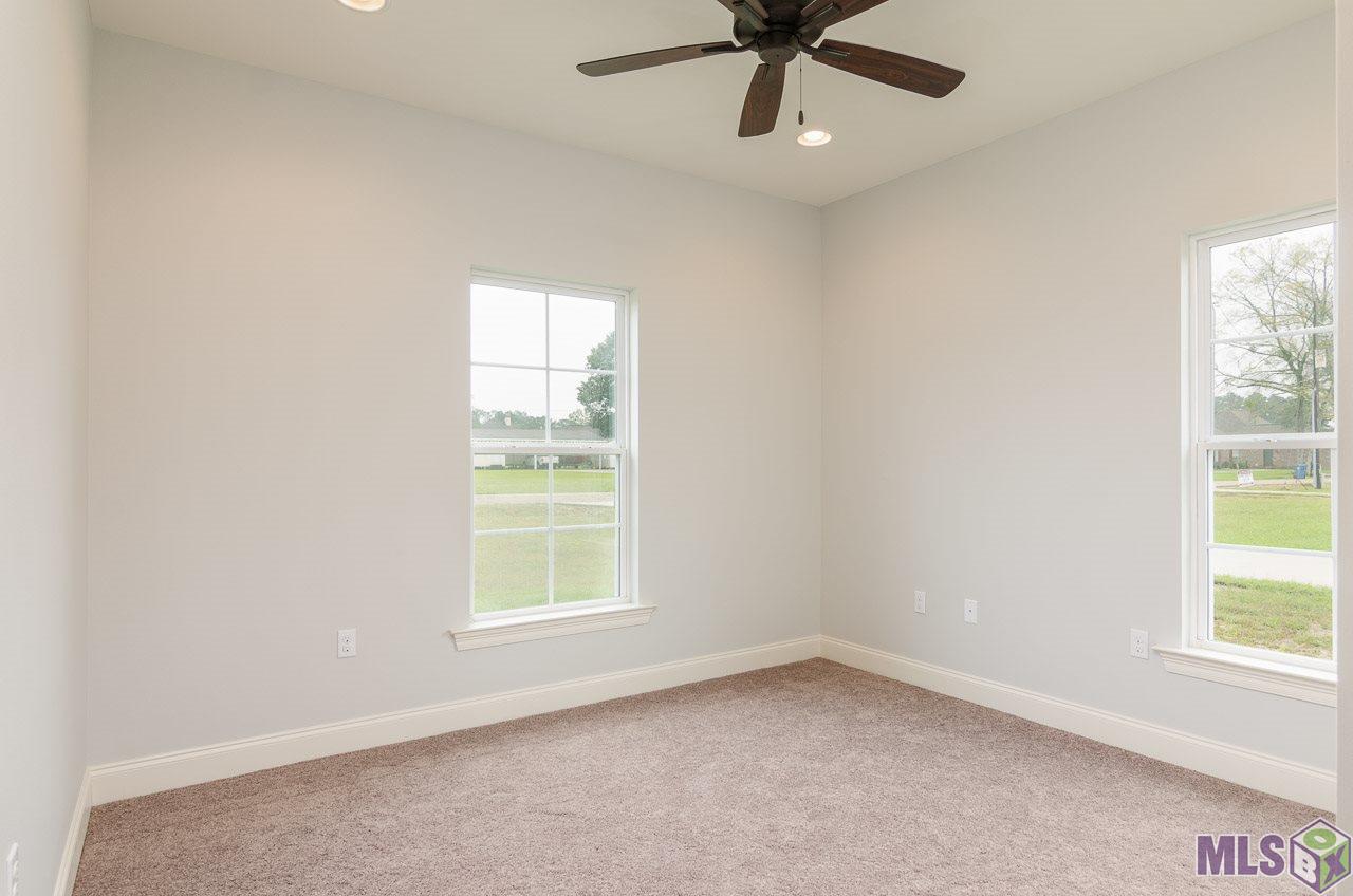 18067 Diaz Road Prairieville, LA 70769 - Photo 18 of 24 Gallery Image 18