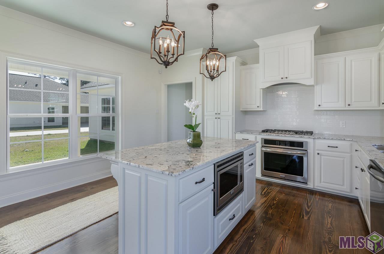 18067 Diaz Road Prairieville, LA 70769 - Photo 7 of 24 Gallery Image 7