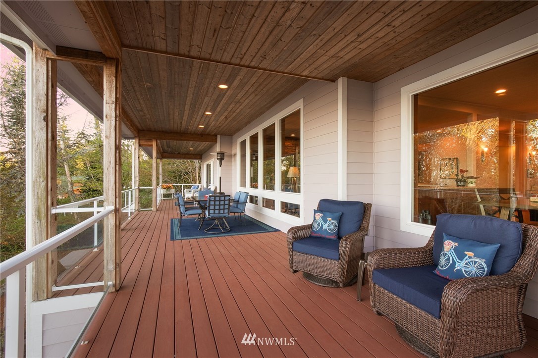 23260 Northeast Jefferson Point Road Kingston, WA 98346 - Photo 11 of 40 Gallery Image 11