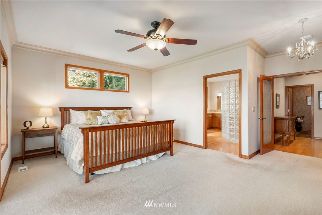 23260 Northeast Jefferson Point Road Kingston, WA 98346 - Photo 17 of 40 Gallery Image 17