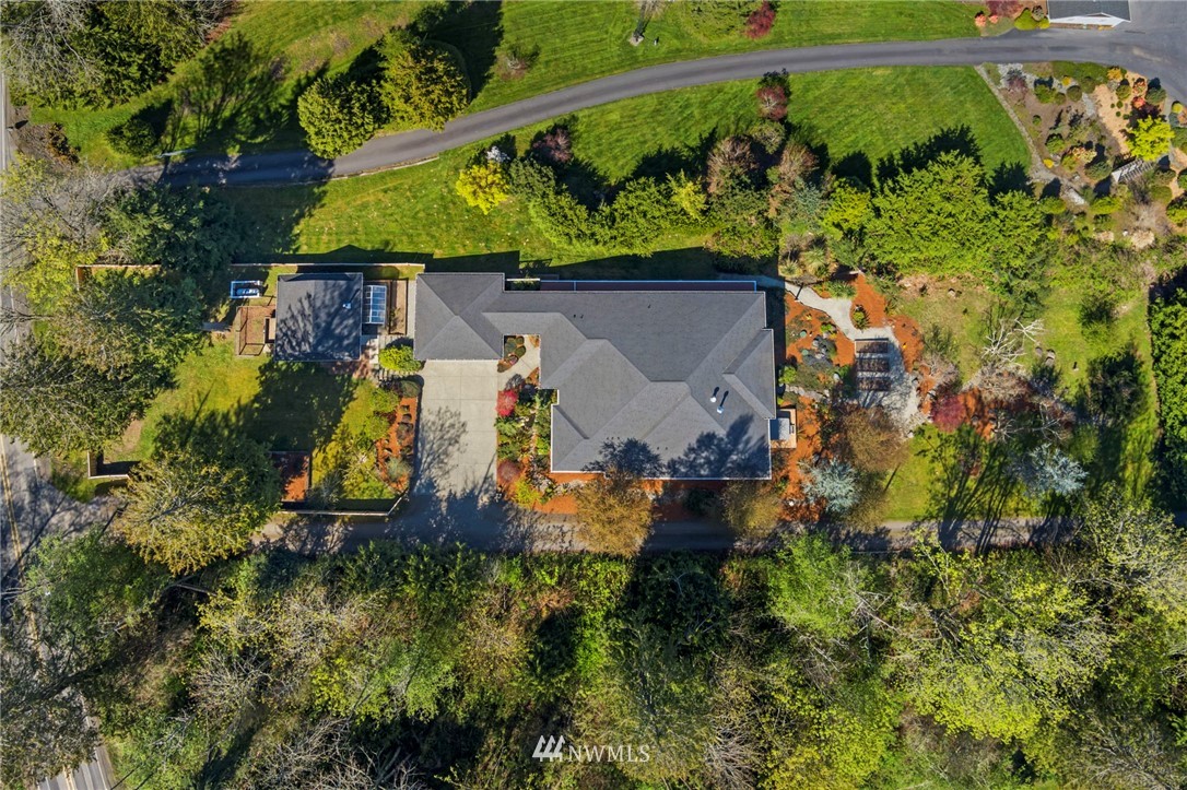23260 Northeast Jefferson Point Road Kingston, WA 98346 - Photo 37 of 40 Gallery Image 37