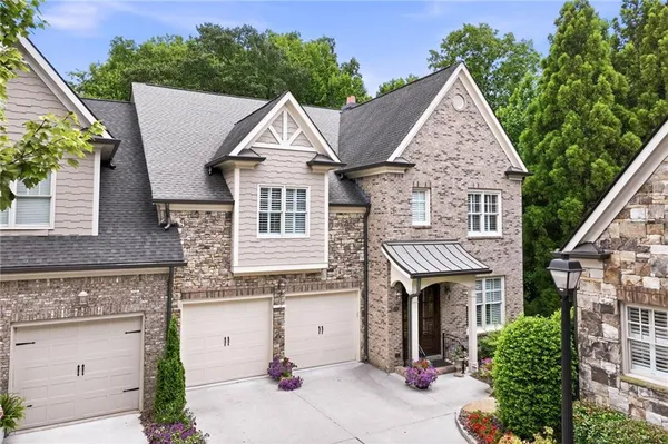 $1,050,000 | 860 Candler Street, Unit 9, Gainesville, GA 30501