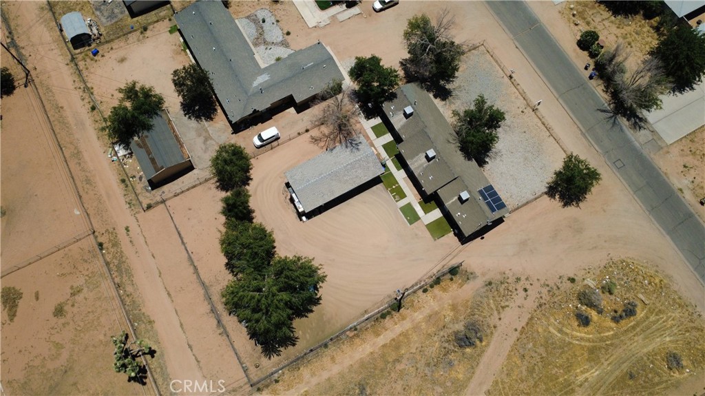 13425 Mohawk Road Apple Valley, CA 92308 - Photo 10 of 15