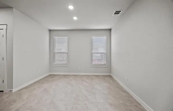 $3,450 | 2009 Belvedere Street, Garland, TX 75041