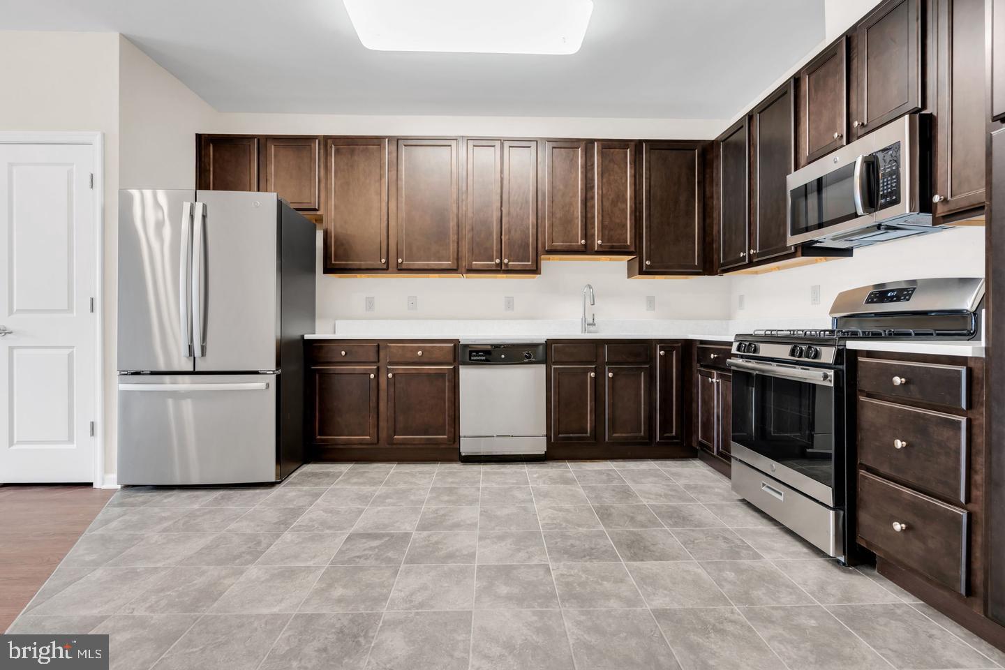 41 Rowand Way East Clementon, NJ 08021 - Photo 8 of 25 Gallery Image 8